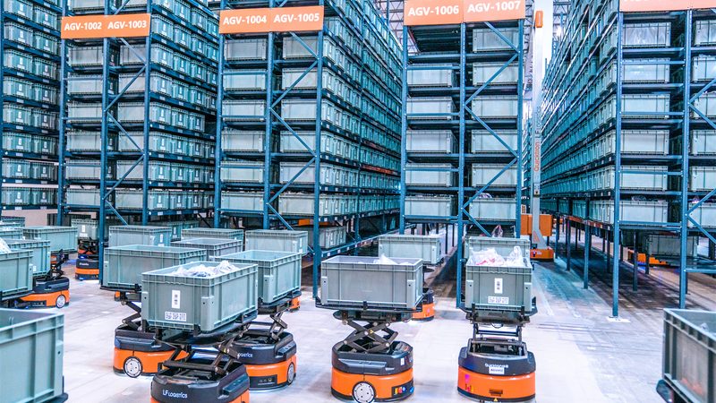 中型货架设计规范与材质选择要点**